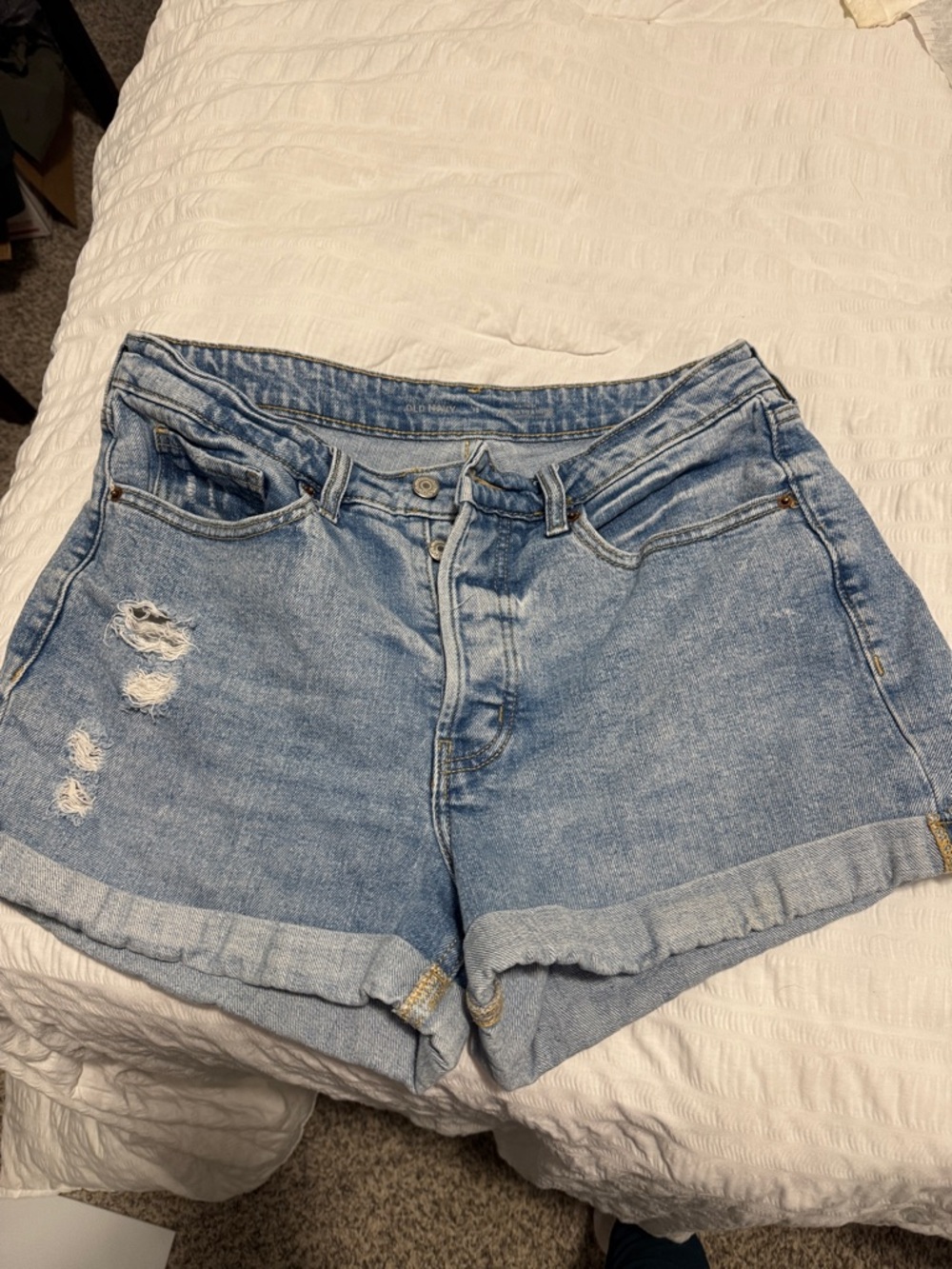 Old Navy Light Blue Distressed Rolled-Hem Denim Shorts